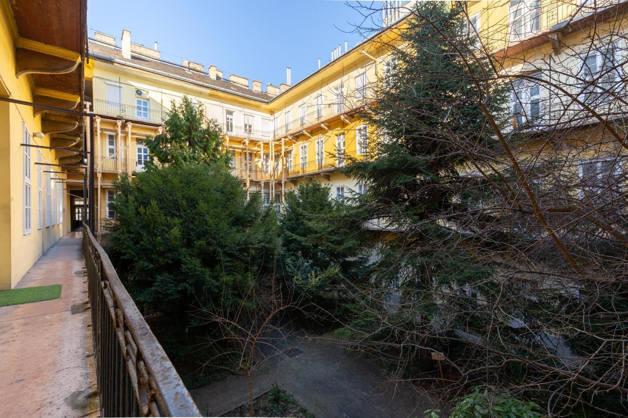 K28 Kiraly Apartment ブダペスト エクステリア 写真